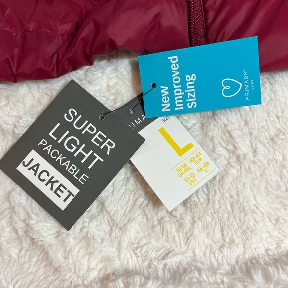Winter puffer packable long coat by Primark. Red. Large size. - Picture 2 of 10